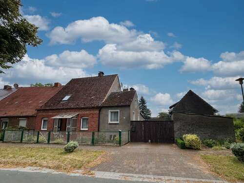 Foto - Haus zum Kaufen in Pirow 69.000,00 € 113 m²