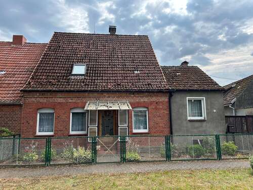 Foto - Haus zum Kaufen in Bresch 69.000,00 € 113 m²