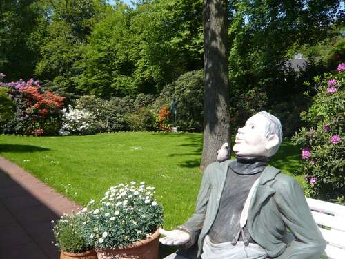 Foto - Wohnung zum Mieten in Düsseldorf 2.500,00 € 201.98 m²