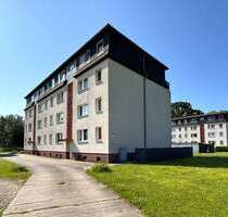 Wohnung zum Kaufen in Zörbig Löberitz 86.000,00 € 118.9 m² - Zörbig / Löberitz