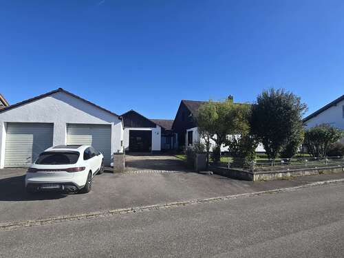 Foto - Haus zum Kaufen in Emmerting 460.000,00 € 180 m²