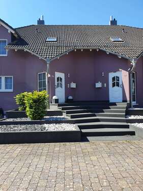 Foto - Haus zum Mieten in Bellheim 1.600,00 € 179 m²