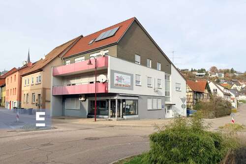 Foto - Haus zum Kaufen in Roigheim 698.000,00 € 325 m²