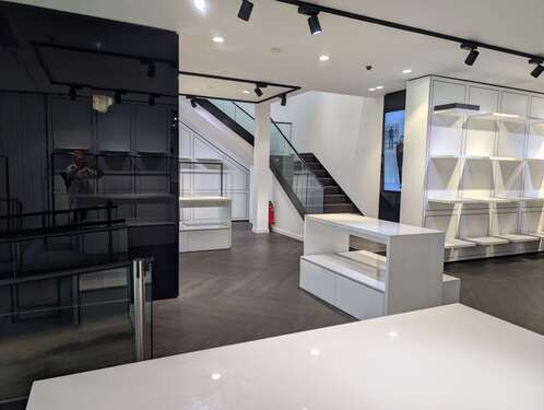 Foto - Einzelhandel in Berlin 9.600,00 € 250 m²