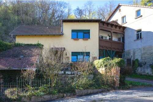Foto - Haus zum Kaufen in Naumburg (Saale) 110.000,00 € 100 m²