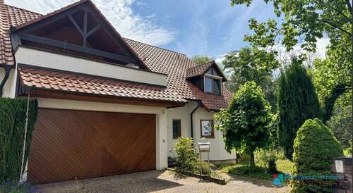 Foto - Haus zum Mieten in Schifferstadt 2.150,00 € 215 m²