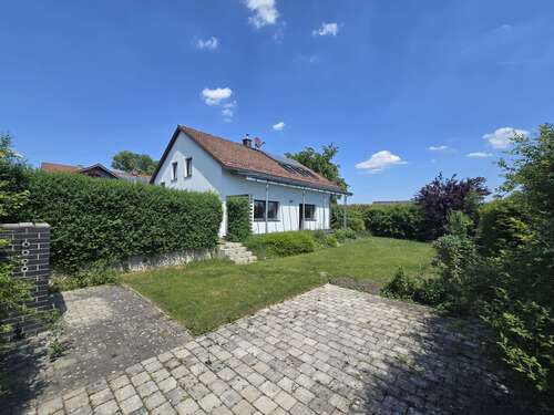 Foto - Haus zum Kaufen in Tann 399.000,00 € 154 m²