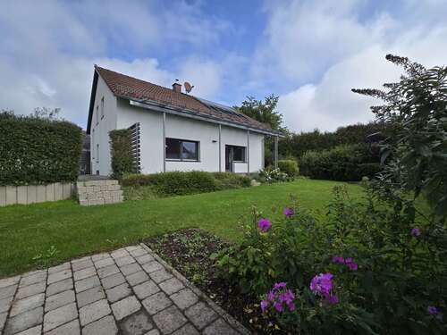 Foto - Haus zum Kaufen in Tann 399.000,00 € 154 m²