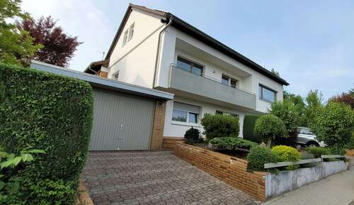 Foto - Haus zum Kaufen in Aglasterhausen 589.000,00 € 250 m²