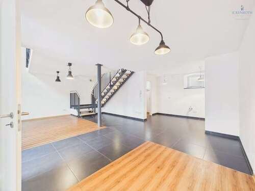 Foto - Haus zum Mieten in Hallgarten 1.140,00 € 142 m²