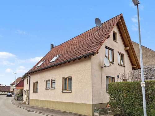 Foto - Haus zum Kaufen in Schrozberg 279.000,00 € 160 m²
