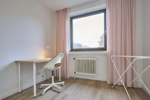 Foto - WG-Zimmer in Düsseldorf 609,00 € 15 m²