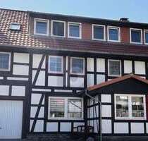 Haus zum Kaufen in Dassel 279.000,00 € 328 m²