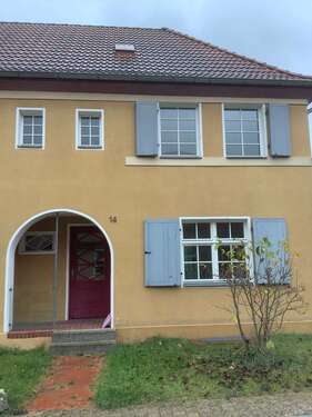 Foto - Haus zum Mieten in Gräfenhainichen 795,00 € 79.44 m²