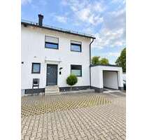 Haus zum Kaufen in Augsburg 929.000,00 € 183.86 m²