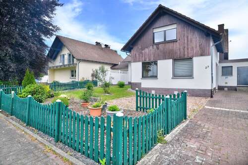 Foto - Haus zum Kaufen in Reinhardshagen 219.000,00 € 197 m²