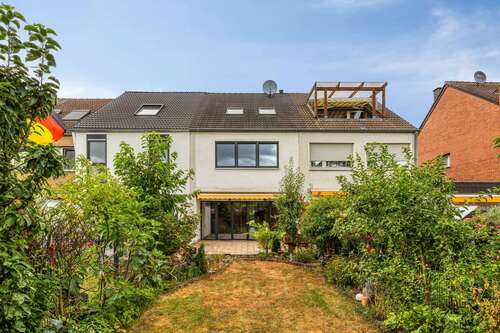 Foto - Haus zum Kaufen in Niederkassel 429.000,00 € 128 m²