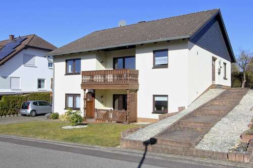Foto - Haus zum Kaufen in Büchenbeuren 249.000,00 € 172.5 m²