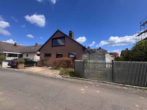 Foto - Haus zum Kaufen in Schaafheim 419.000,00 € 133.84 m²