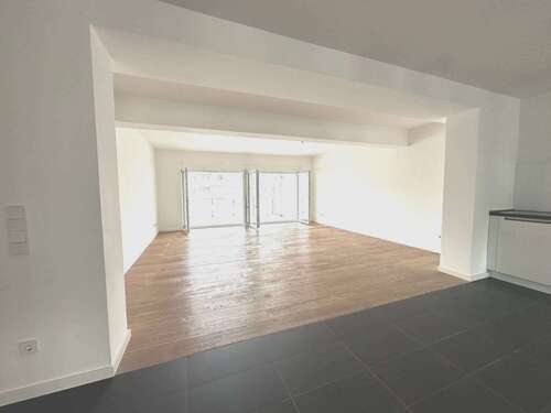 Foto - Wohnung zum Mieten in Düsseldorf 2.600,00 € 137 m²