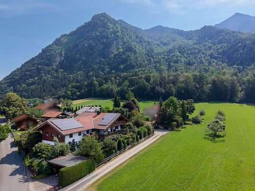 Foto - Haus zum Kaufen in Marquartstein 1.990.000,00 € 411 m²