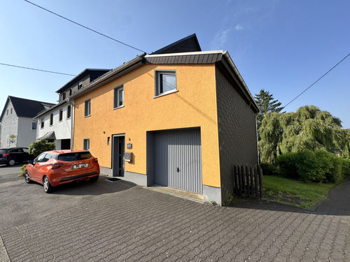 Foto - Haus zum Kaufen in Bad Marienberg (Westerwald) 195.000,00 € 126 m²