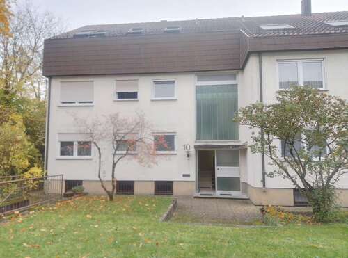 Foto - Wohnung zum Kaufen in Stuttgart (Bad Cannstatt) 230.000,00 € 65 m²