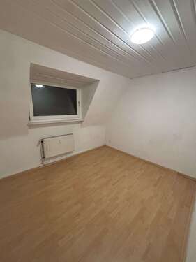 Foto - Wohnung zum Mieten in Duisburg 464,00 € 90.36 m²