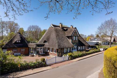 Foto - Haus zum Kaufen in Bosau 1.699.000,00 € 404.03 m²