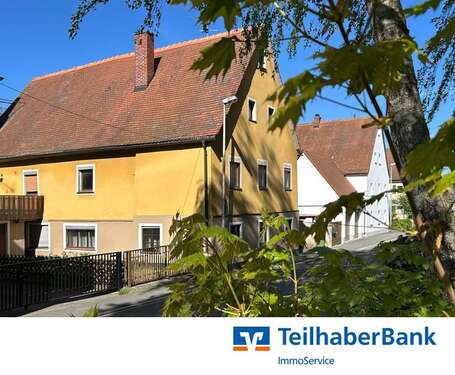 Foto - Haus zum Kaufen in Erlangen Frauenaurach 287.000,00 € 236 m²