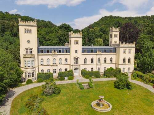 Foto - Wohnung zum Mieten in Dresden 2.244,00 € 204 m²