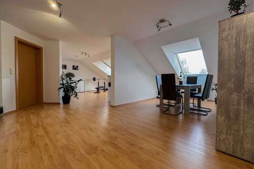 Foto - Wohnung zum Kaufen in Obermichelbach 349.000,00 € 86.22 m²
