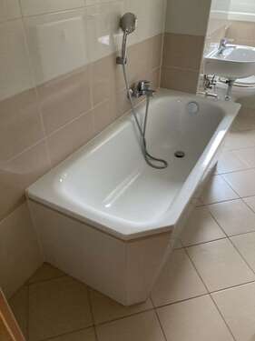 Foto - Wohnung zum Mieten in Bernburg (Saale) 290,00 € 49.96 m²