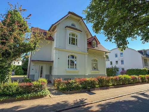 Foto - Wohnung zum Mieten in Uetersen 1.050,00 € 117.51 m²