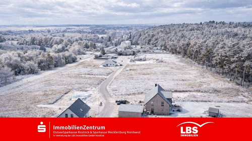 Foto - Grundstück zu verkaufen in Schwaan 200.000,00 € 2326 m²
