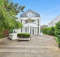 Haus zum Kaufen in Bonn 1.550.000,00 € 290 m²