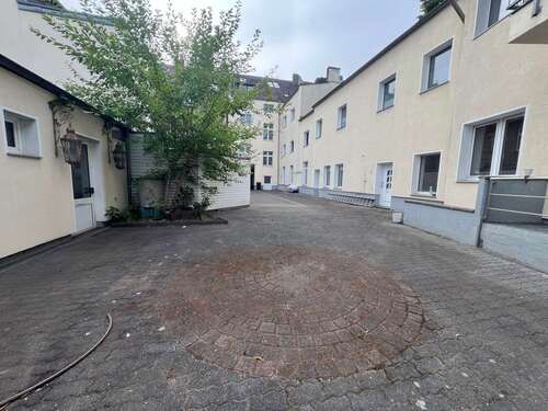 Foto - Haus zum Kaufen in Düsseldorf 1.150.000,00 € 205 m²