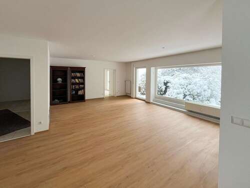 Foto - Wohnung zum Mieten in Ebersteinburg 1.230,00 € 126 m²