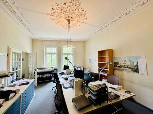 Foto - Büro in Baden-Baden 1.980,00 € 180 m²