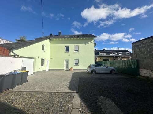 Foto - Wohnung zum Kaufen in Bassenheim 249.000,00 € 91.21 m²