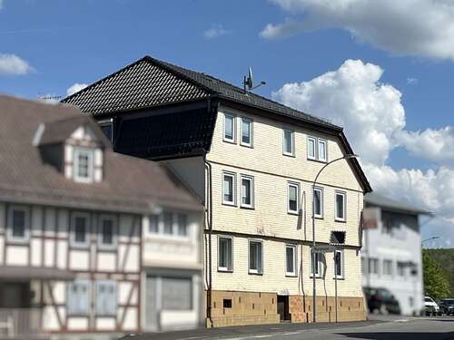 Foto - Haus zum Kaufen in Ortenberg 399.000,00 € 331.4 m²