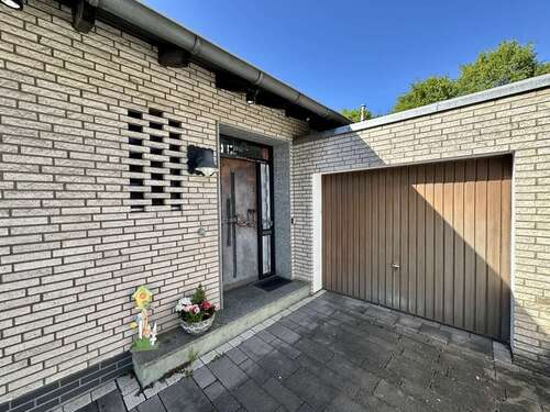 Foto - Haus zum Kaufen in Meerbusch 695.000,00 € 138 m²