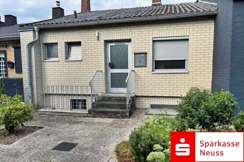 Foto - Haus zum Kaufen in Neuss 299.000,00 € 92 m²
