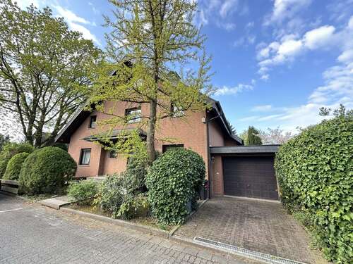 Foto - Haus zum Kaufen in Kriftel 980.000,00 € 251 m²