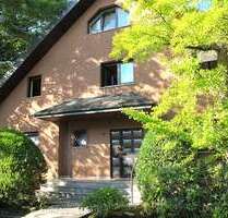 Haus zum Kaufen in Kriftel 1.080.000,00 € 251 m²