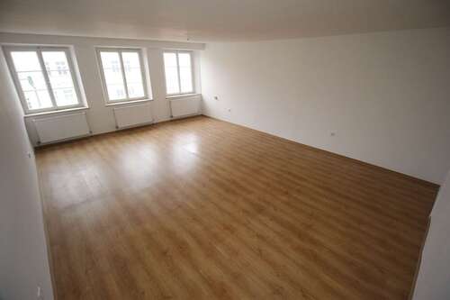 Foto - Wohnung zum Mieten in Landshut 975,00 € 83 m²