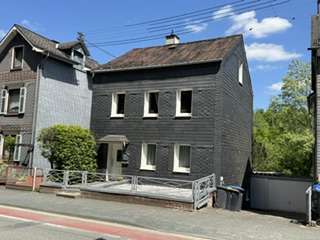 Foto - Haus zum Kaufen in Siegen 129.000,00 € 91.13 m²