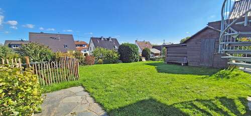 Foto - Haus zum Kaufen in Hünstetten 698.000,00 € 274 m²