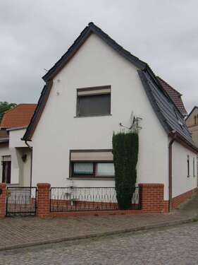 Foto - Haus zum Kaufen in Roßleben-Wiehe 135.000,00 € 115 m²