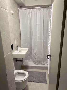 Foto - WG-Zimmer in Frankfurt am Main 999,00 € 25 m²